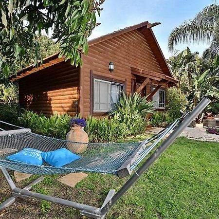 Agama Villa Livnim Екстериор снимка