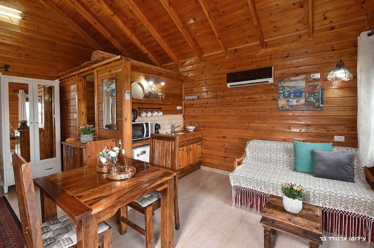 Agama Villa Livnim Екстериор снимка
