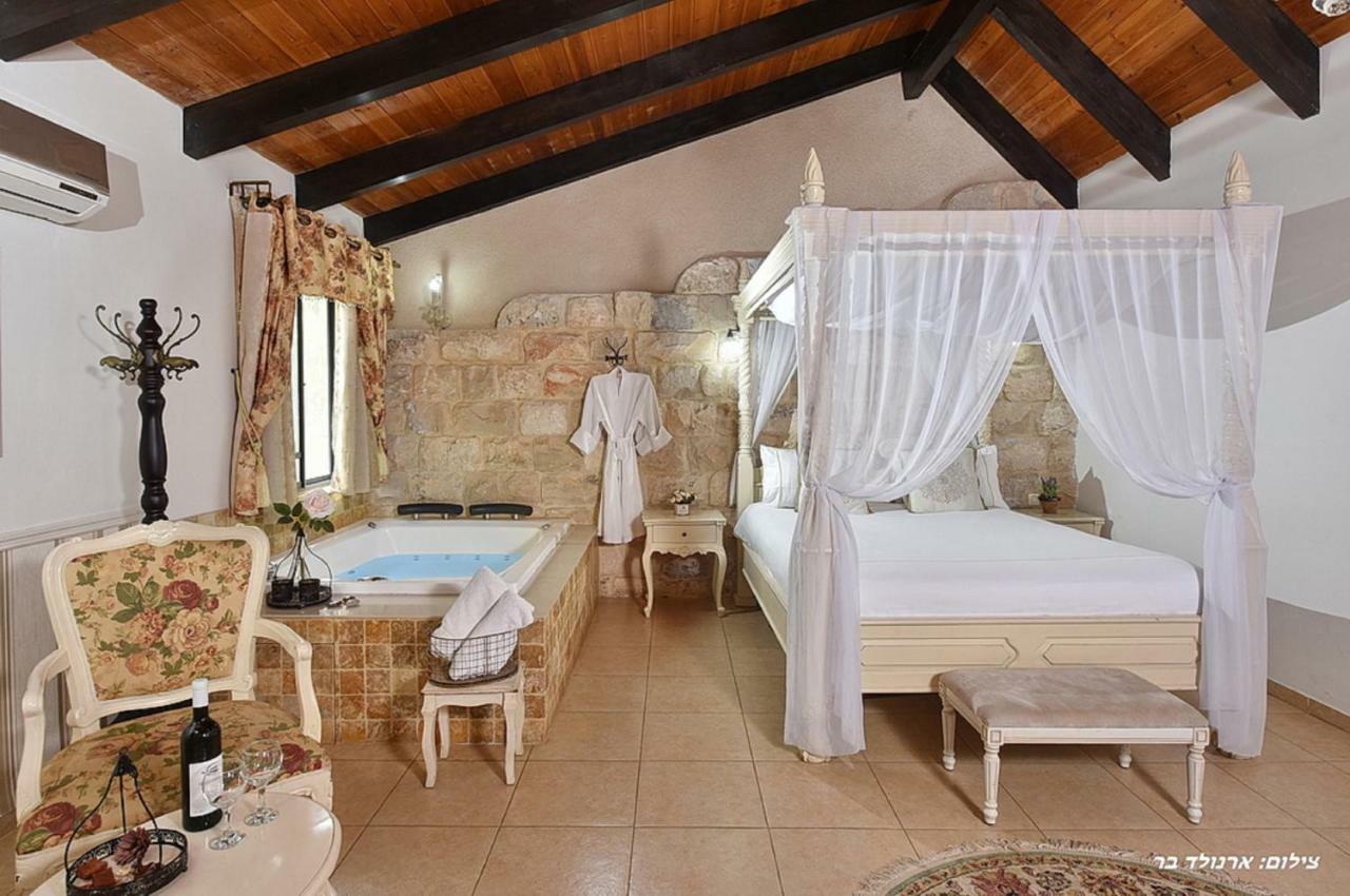Agama Villa Livnim Екстериор снимка